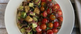 Tuscan Bread Salad (Panzanella - Mumbai Style)